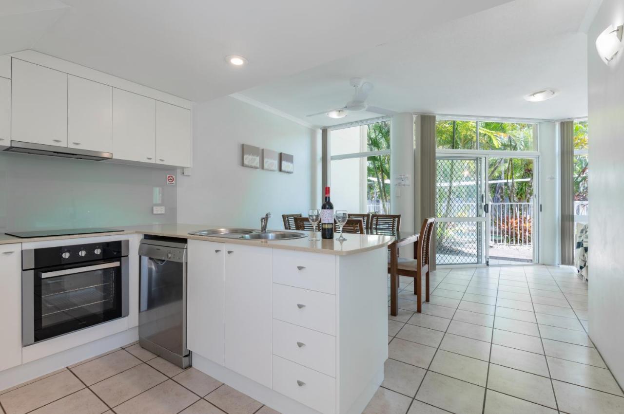 Tropical Nites Holiday Townhouses Порт Дъглас Екстериор снимка