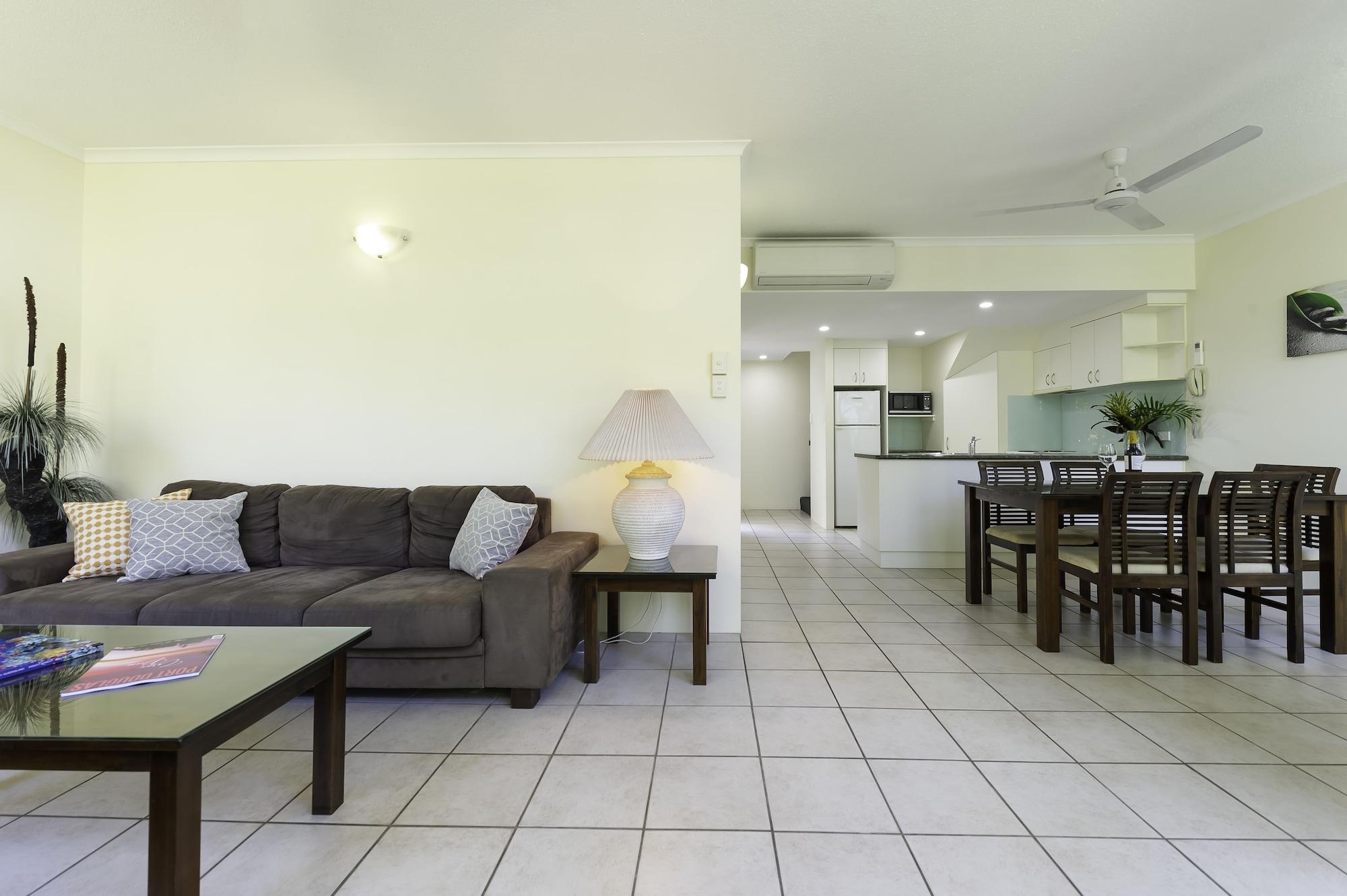 Tropical Nites Holiday Townhouses Порт Дъглас Екстериор снимка