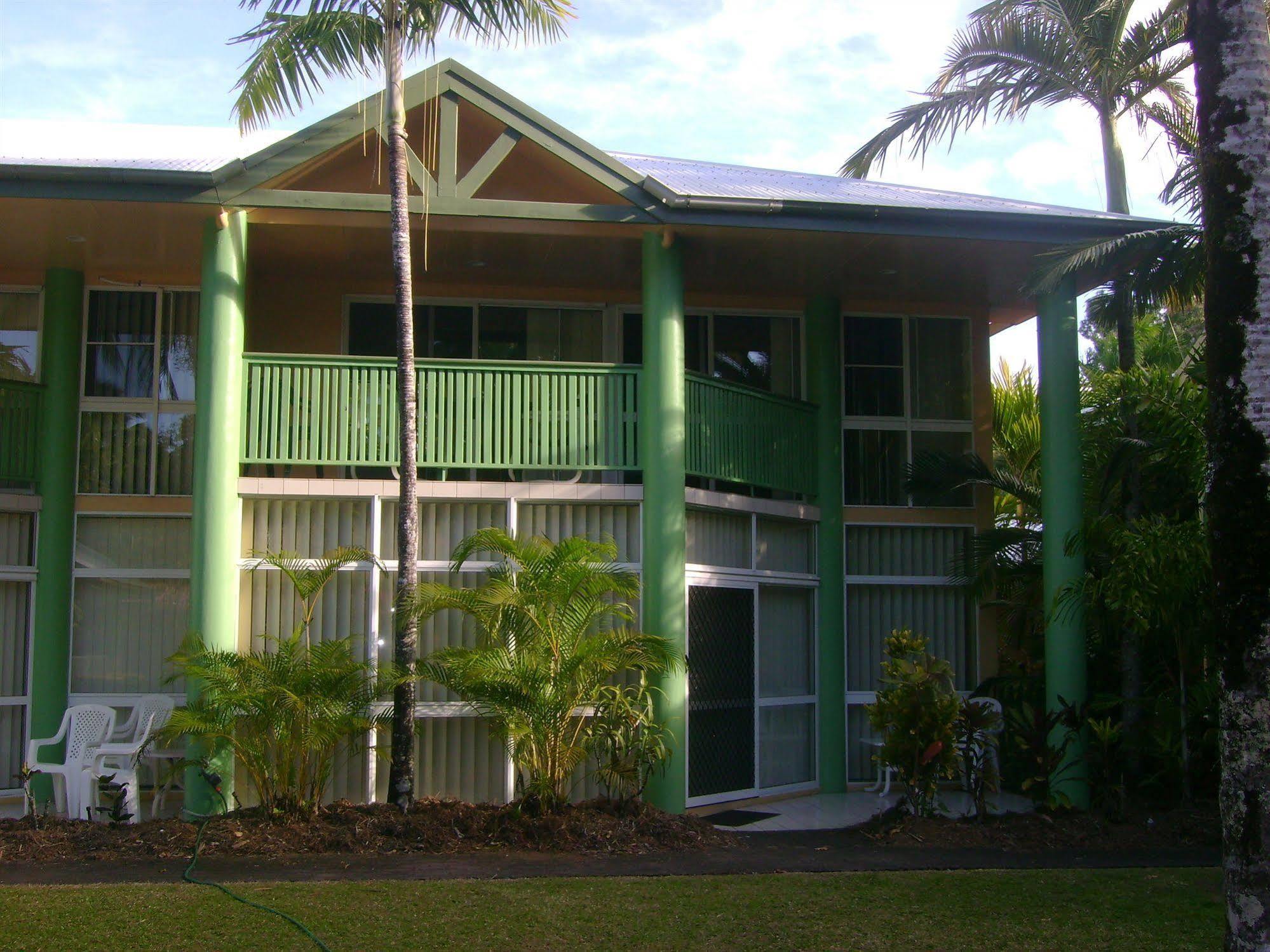 Tropical Nites Holiday Townhouses Порт Дъглас Екстериор снимка